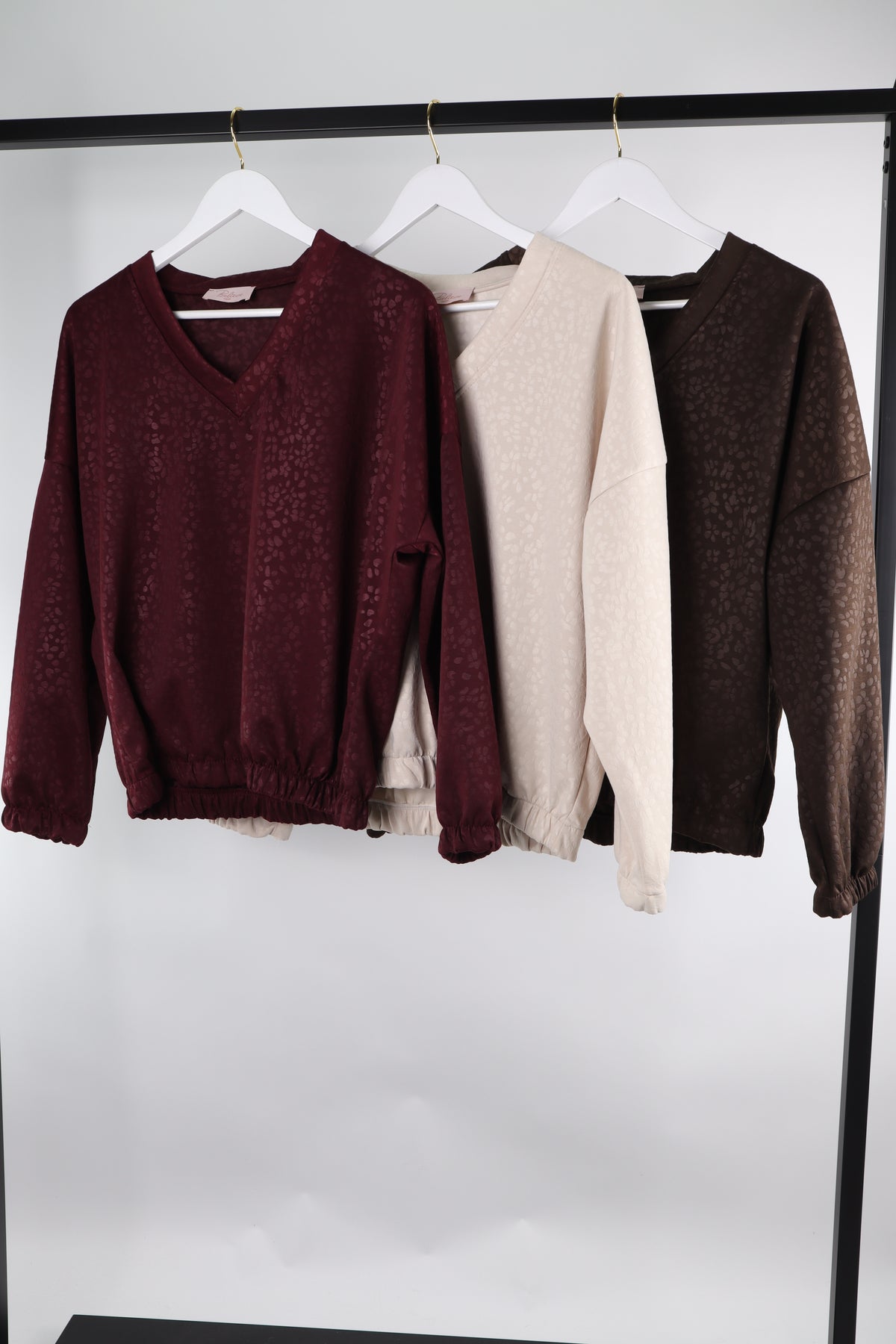 Butterstoff Sweater LEO SPOTS