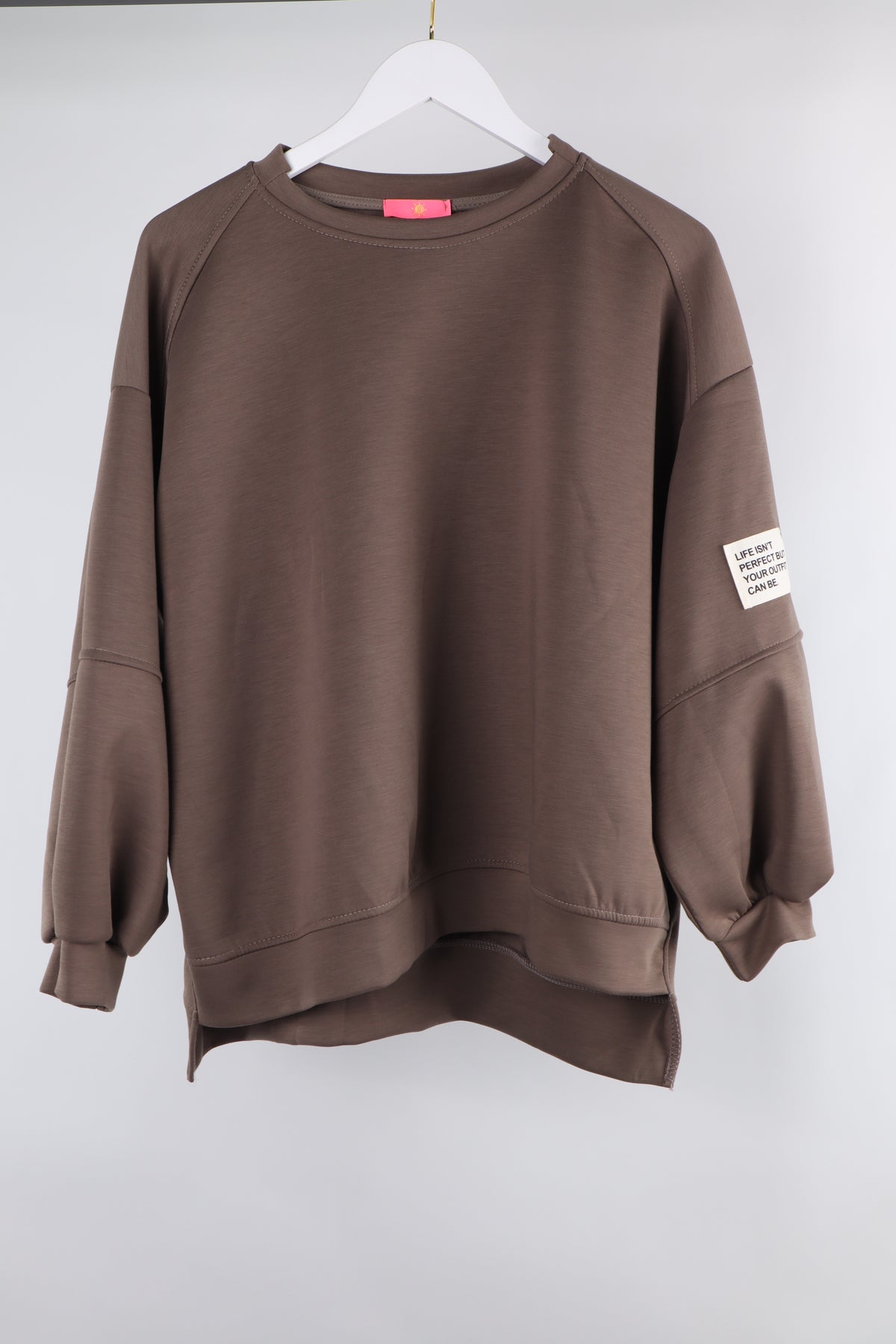 Butterstoff Sweater STATEMENT