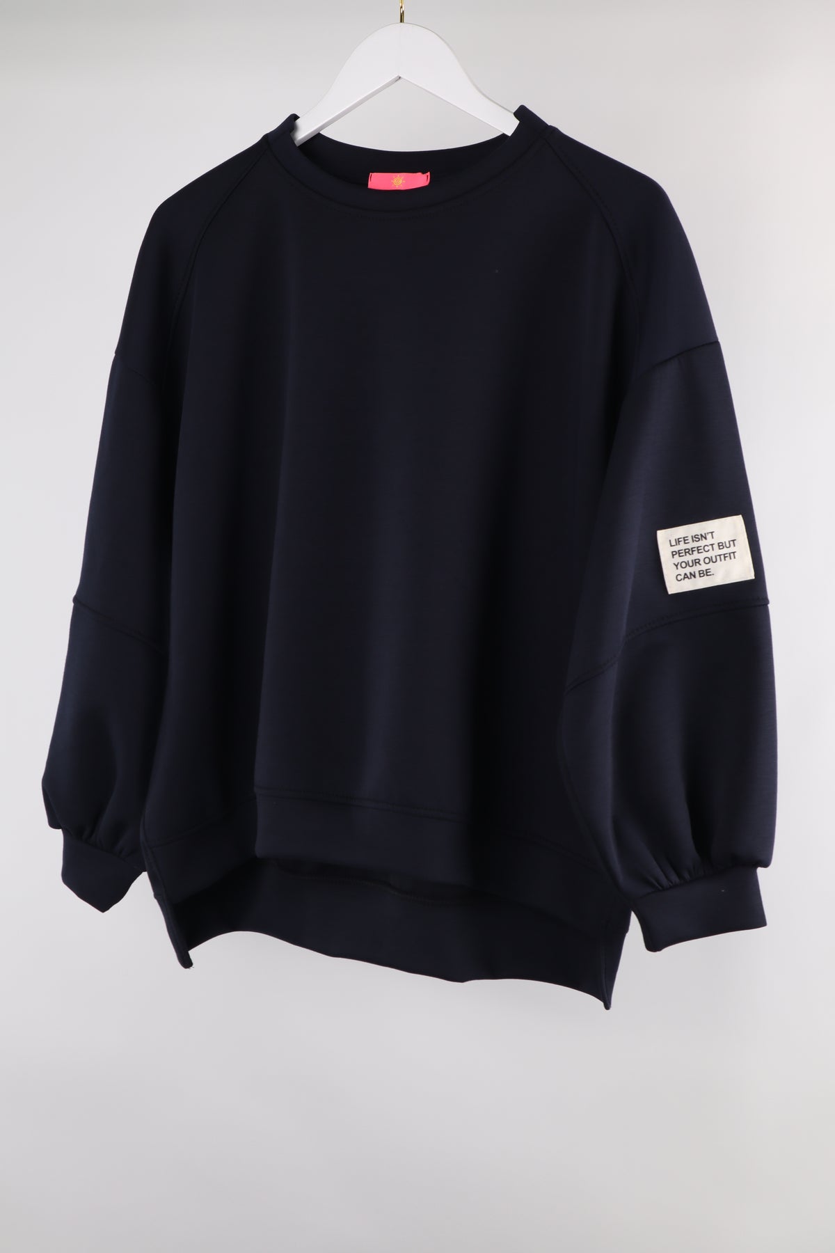 Butterstoff Sweater STATEMENT